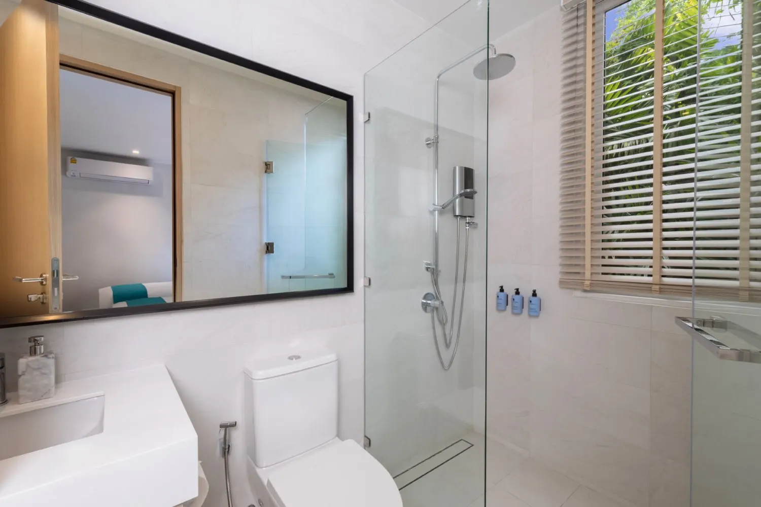 Property image - full photo 19