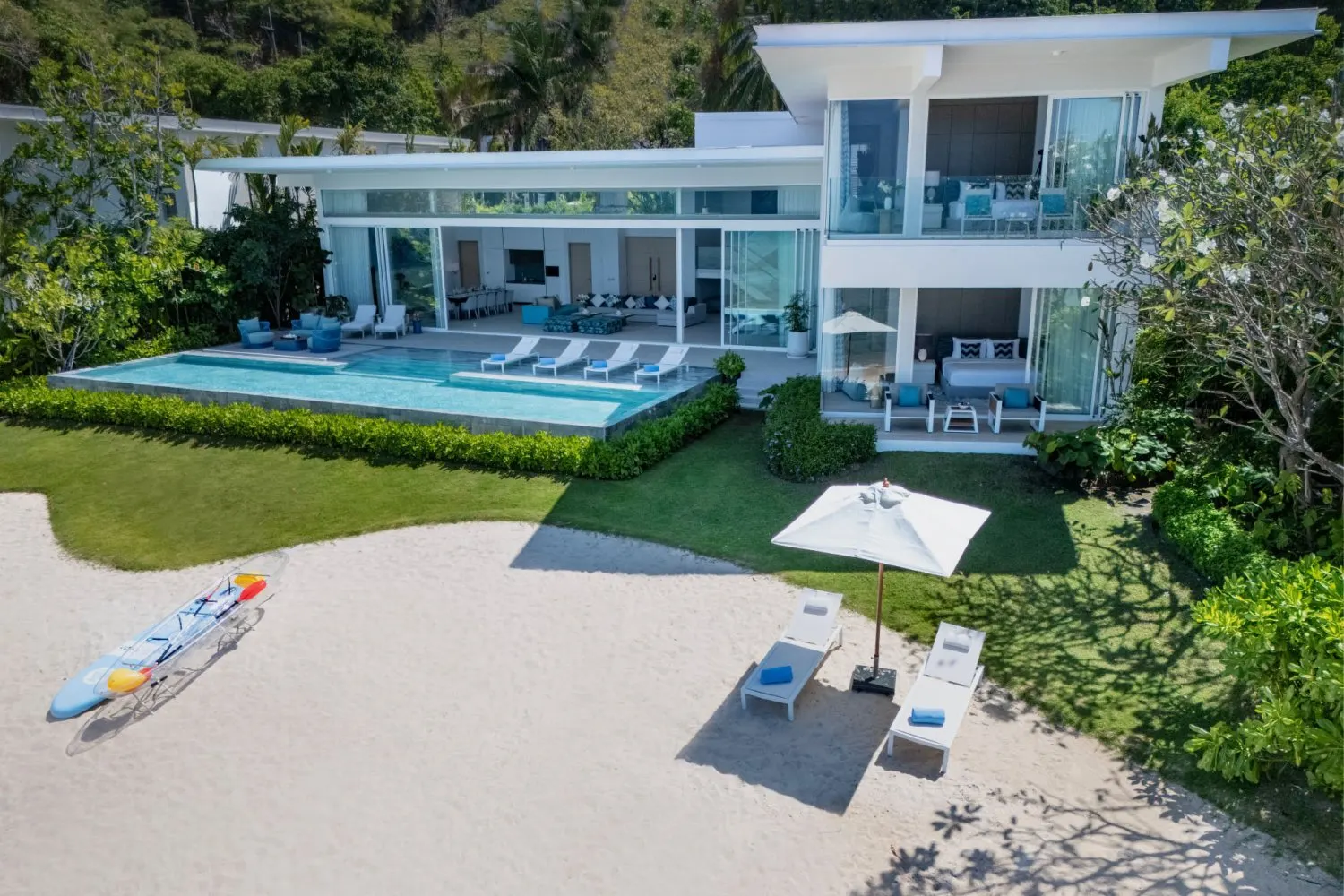 Property image - full photo 3