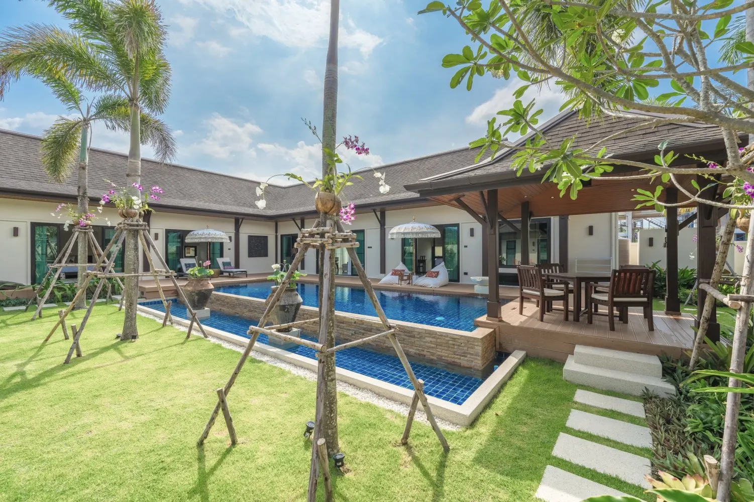 Property image - full photo 14