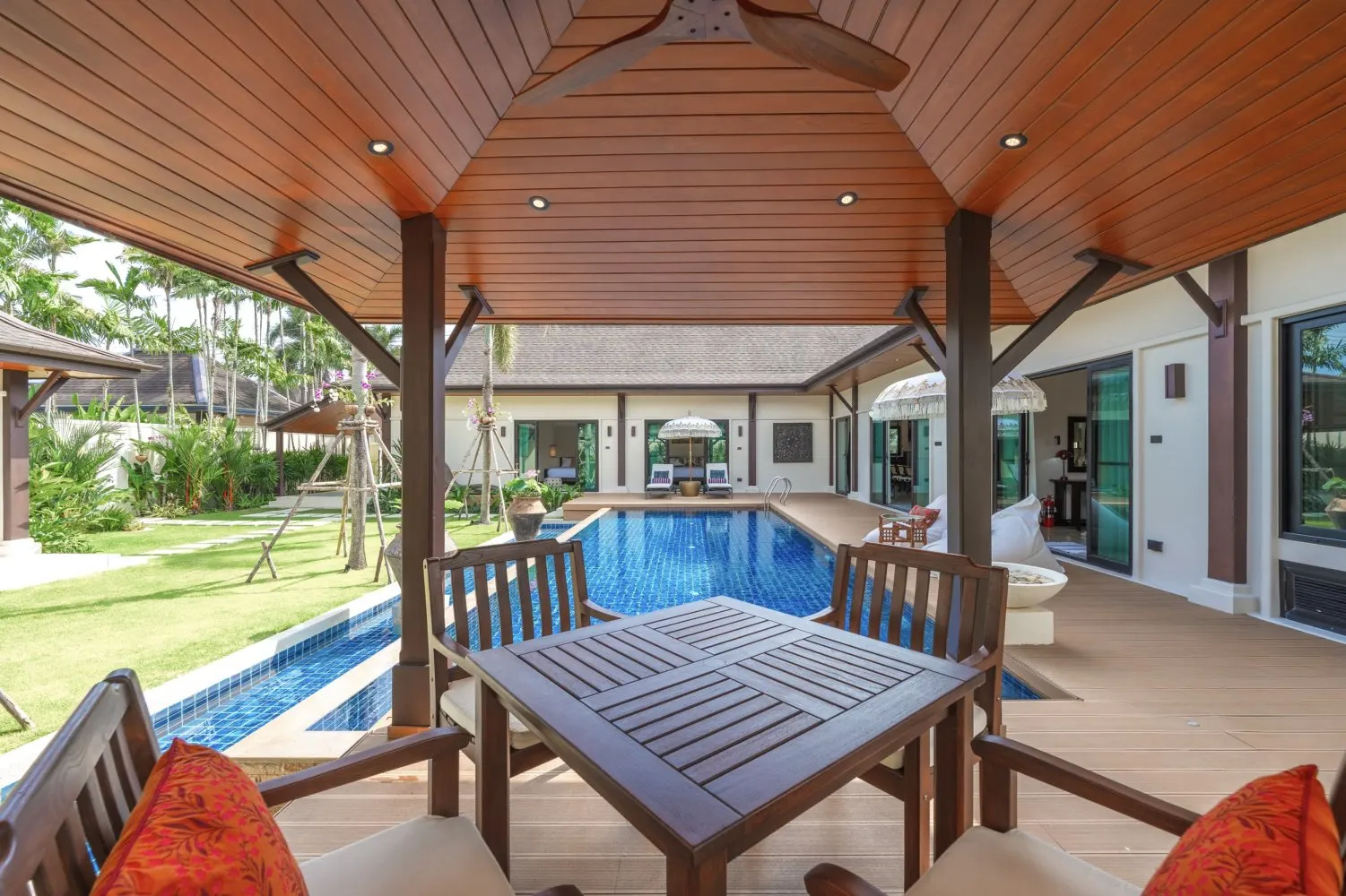 Property image - full photo 13