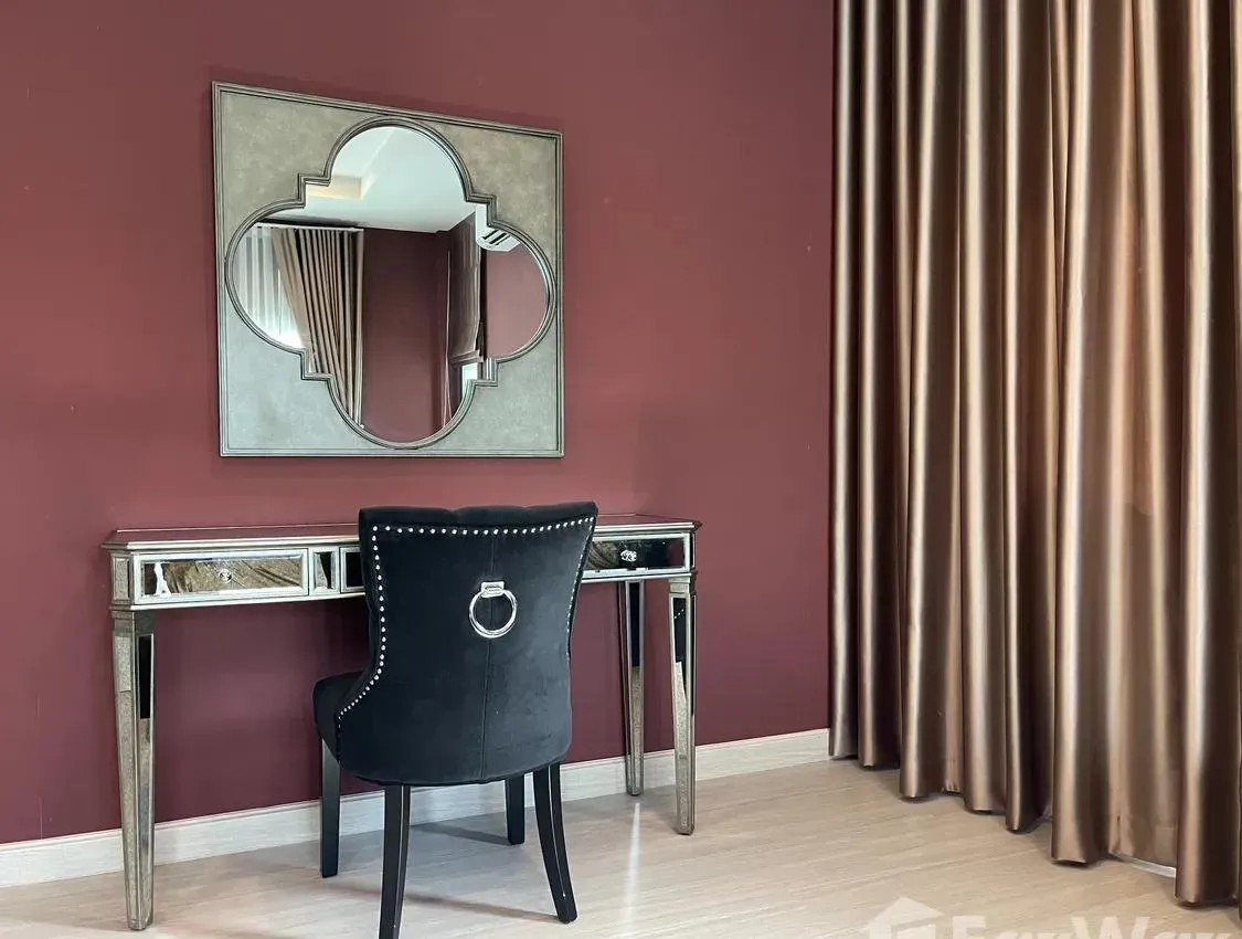 Property image - full photo 25