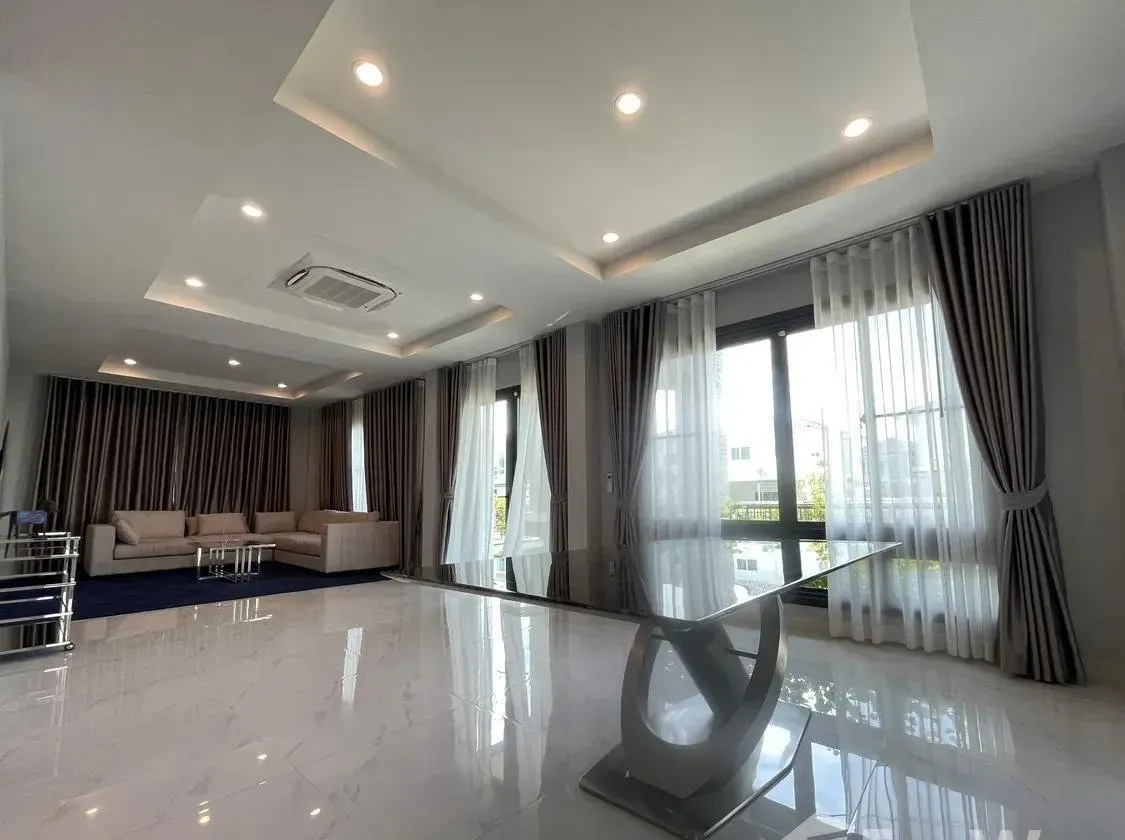 Property image - full photo 7