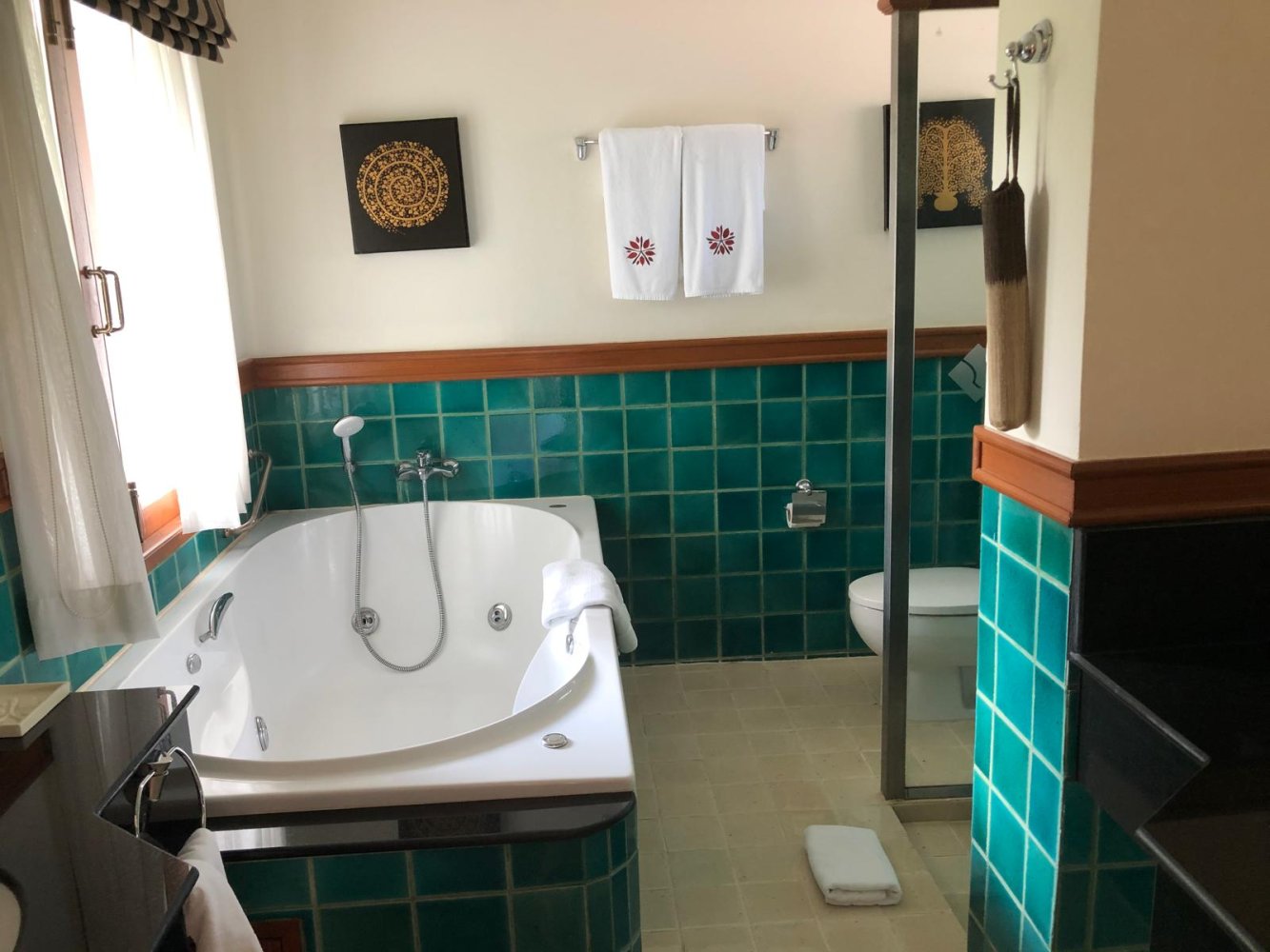 Property image - full photo 18