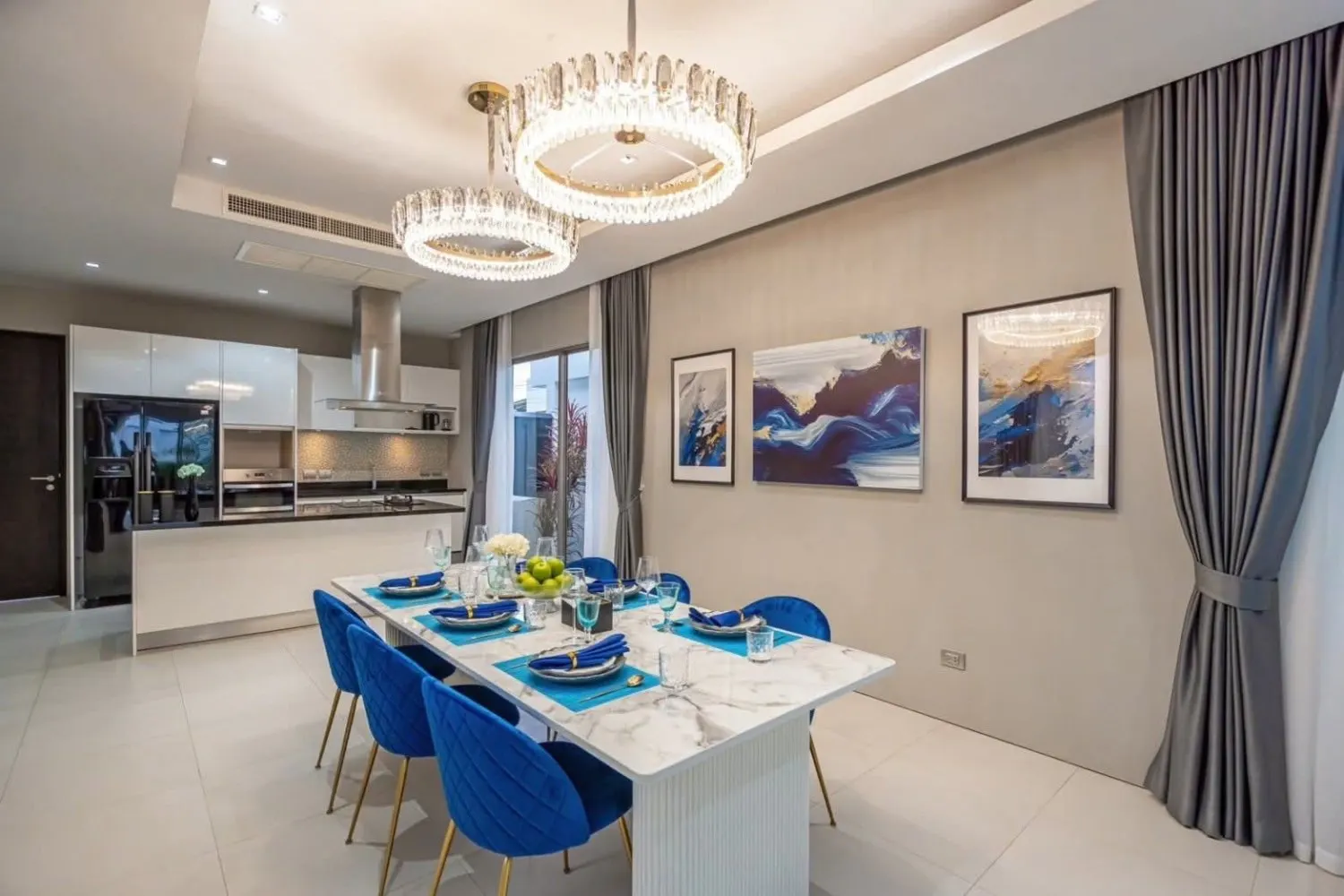 Property image - full photo 3