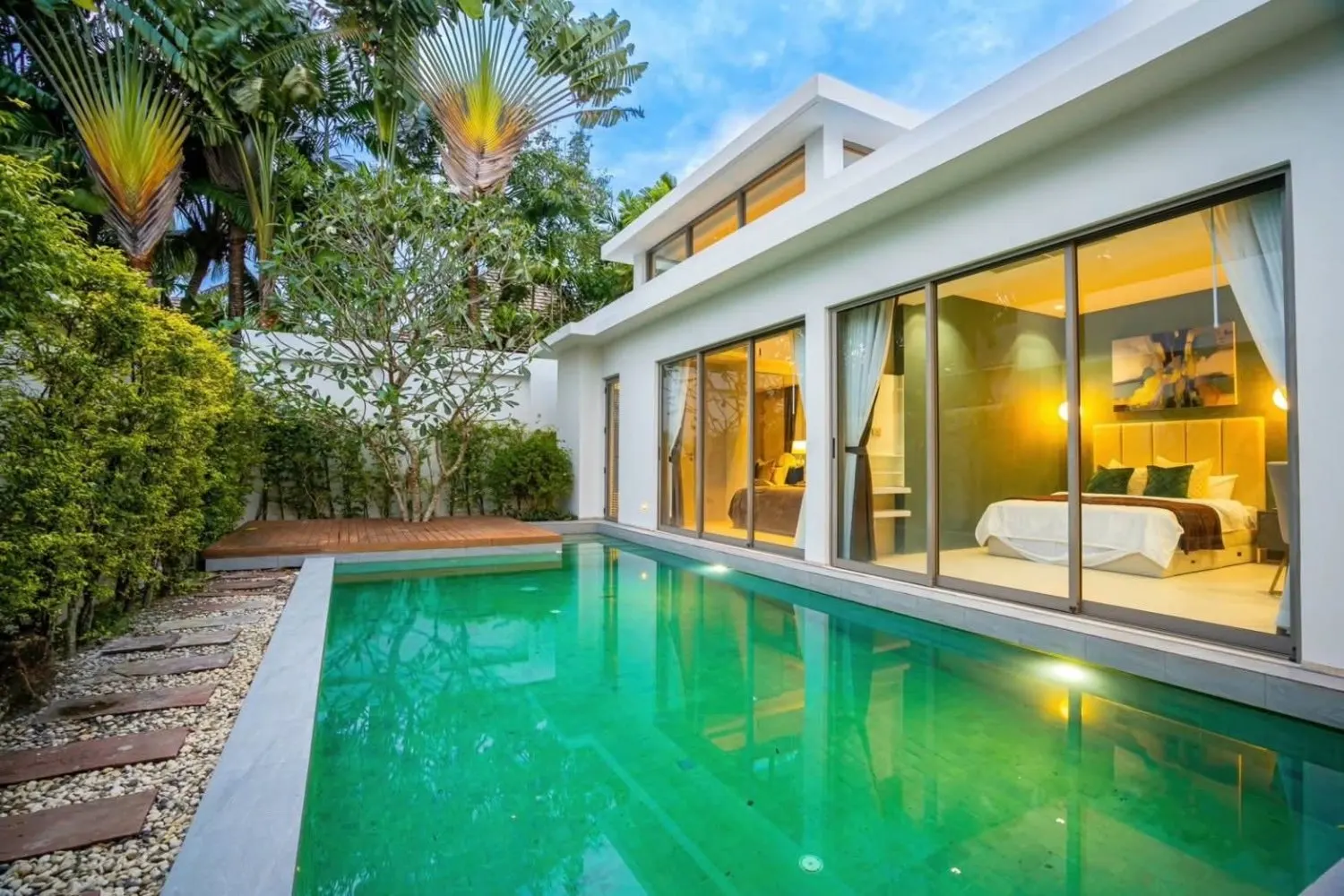 Property image - full photo 1