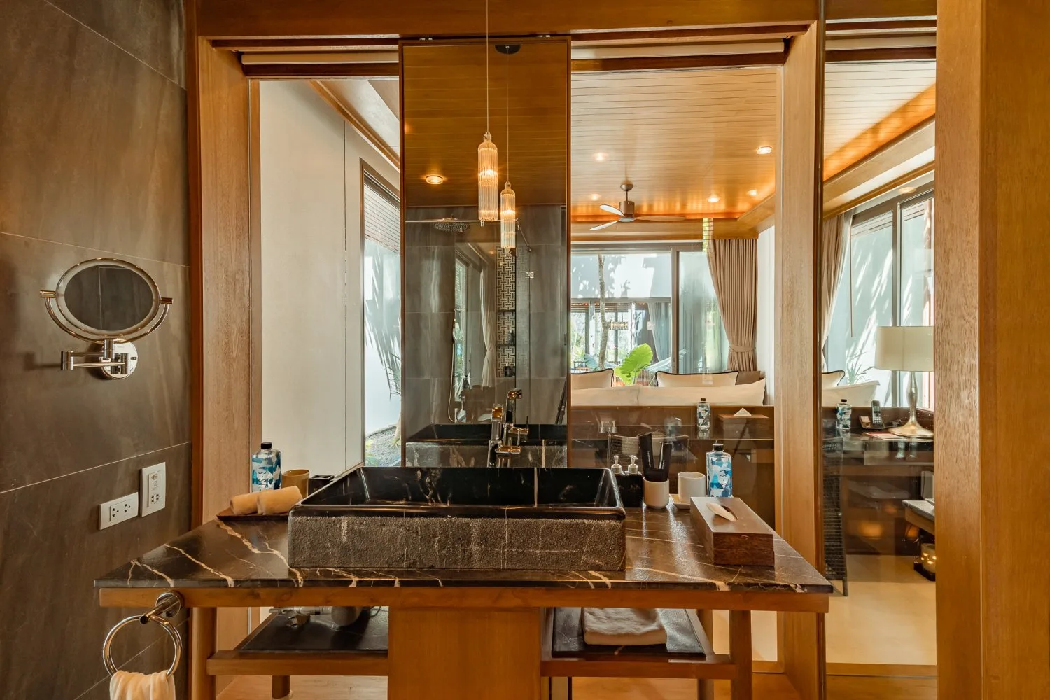 Property image - full photo 13