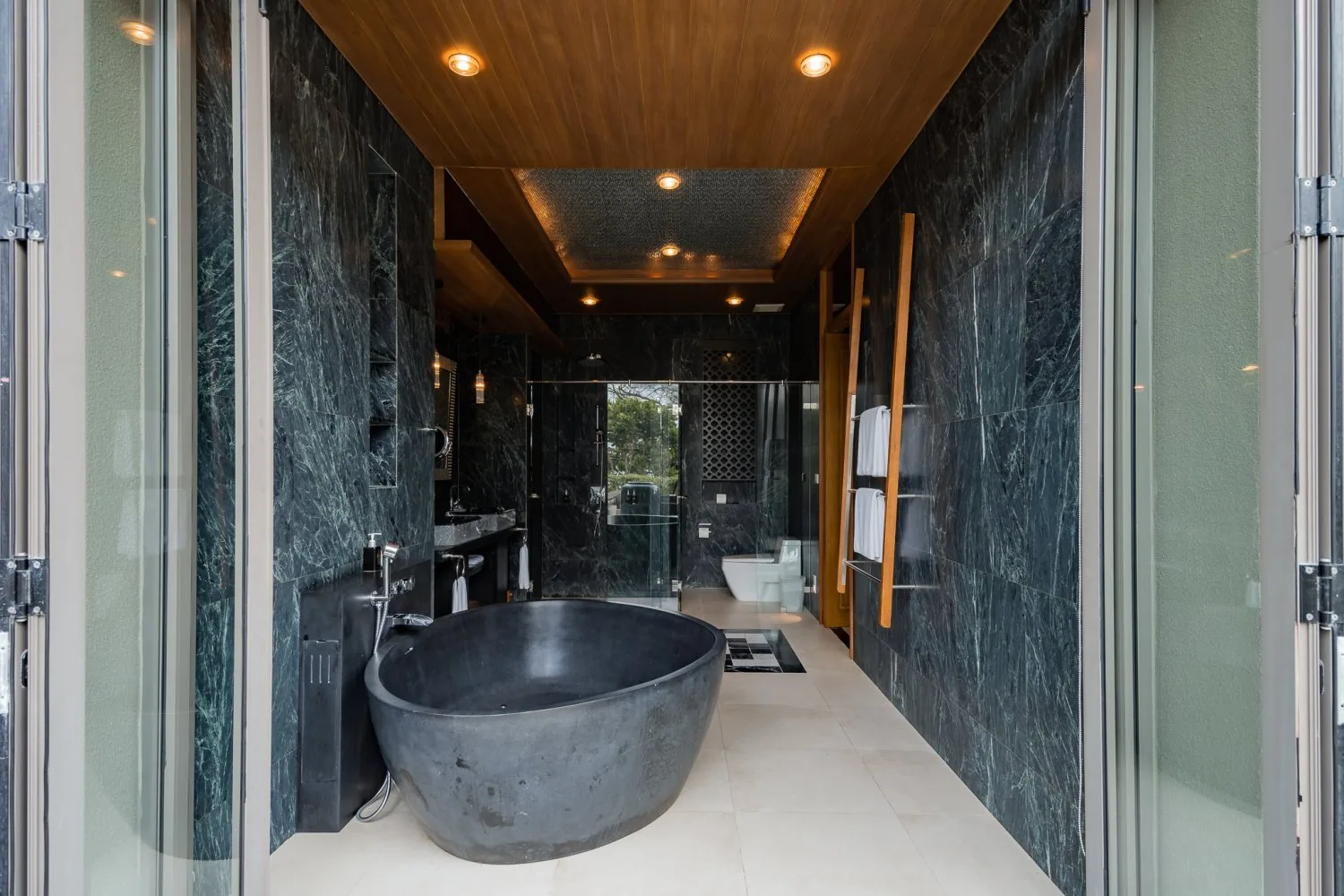 Property image - full photo 26