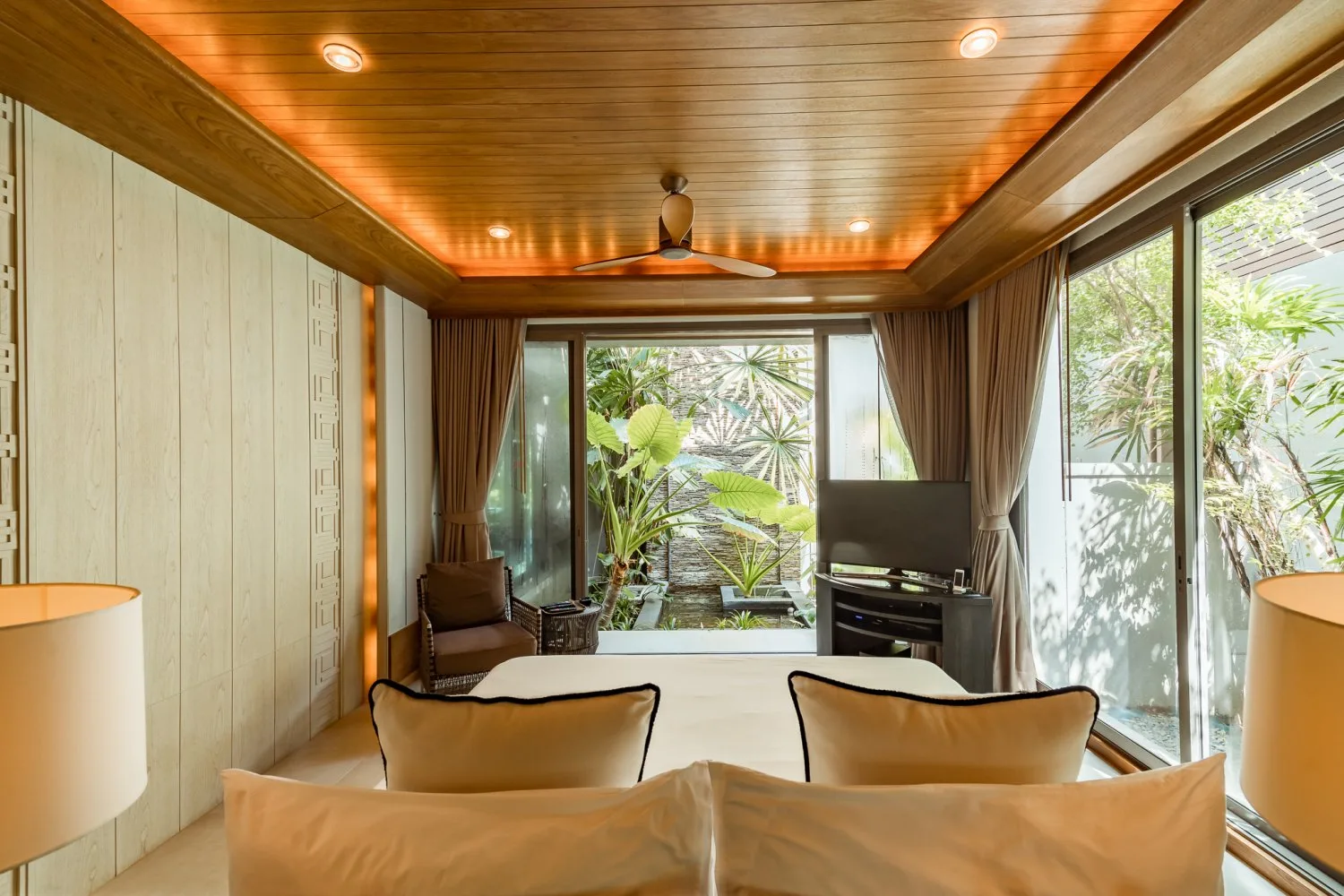 Property image - full photo 22