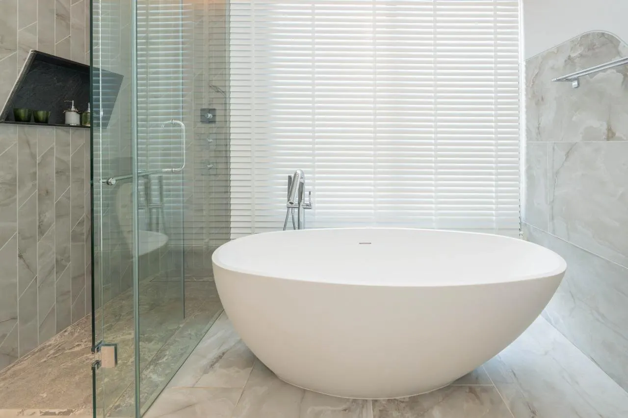 Property image - full photo 7