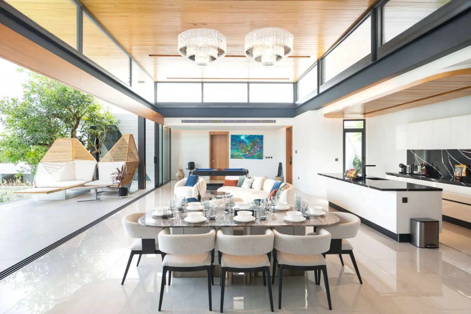 Property image - full photo 5