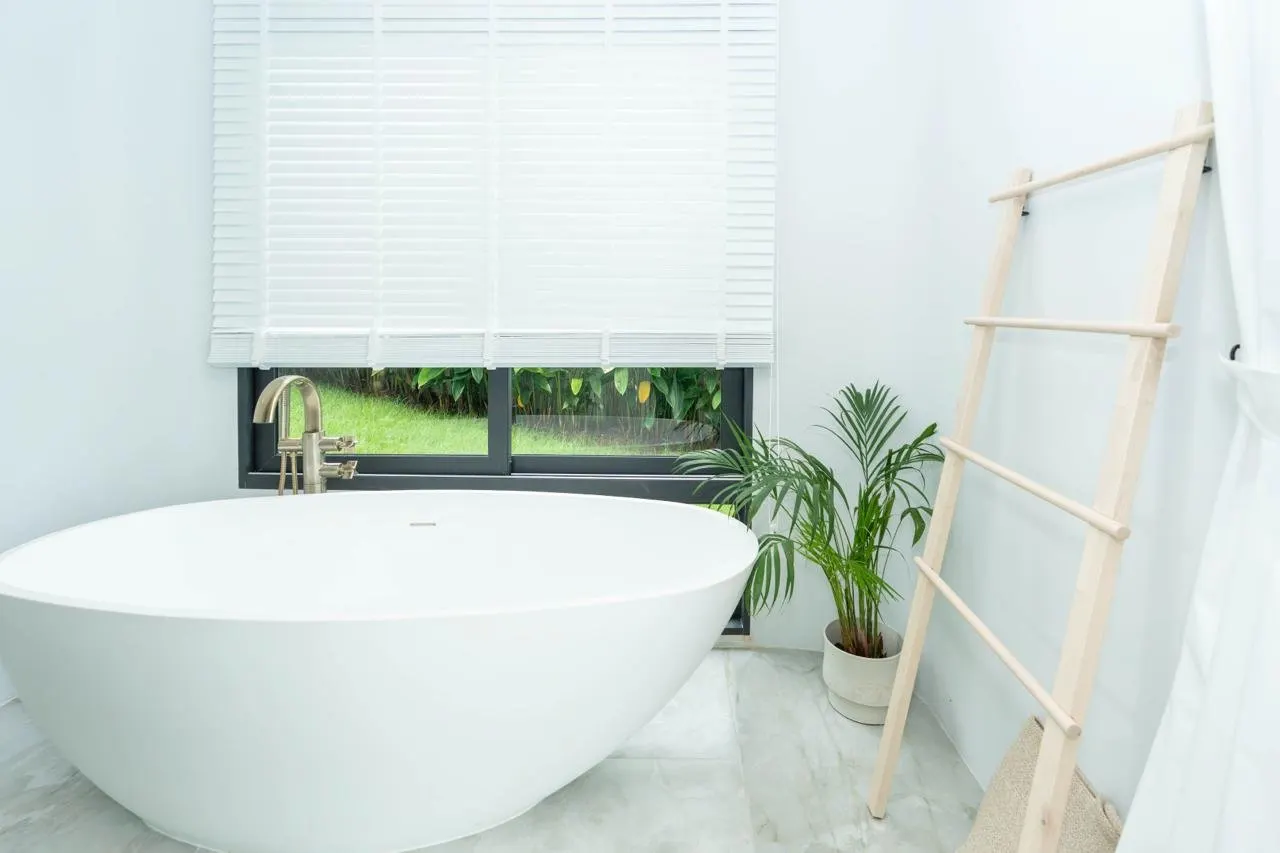Property image - full photo 15