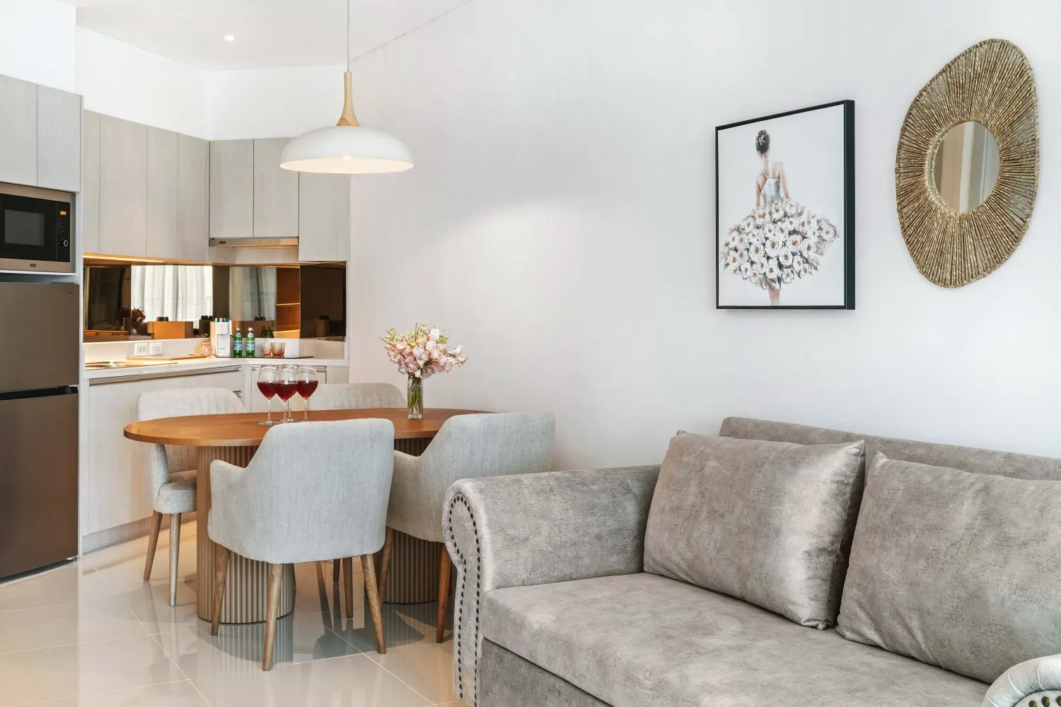 Property image - full photo 9