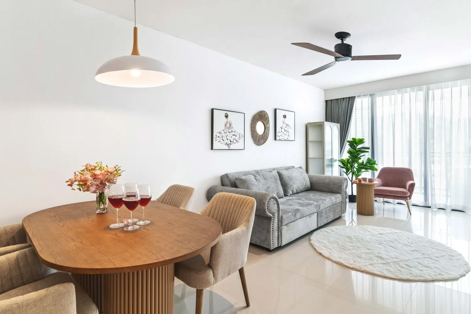 Property image - full photo 1