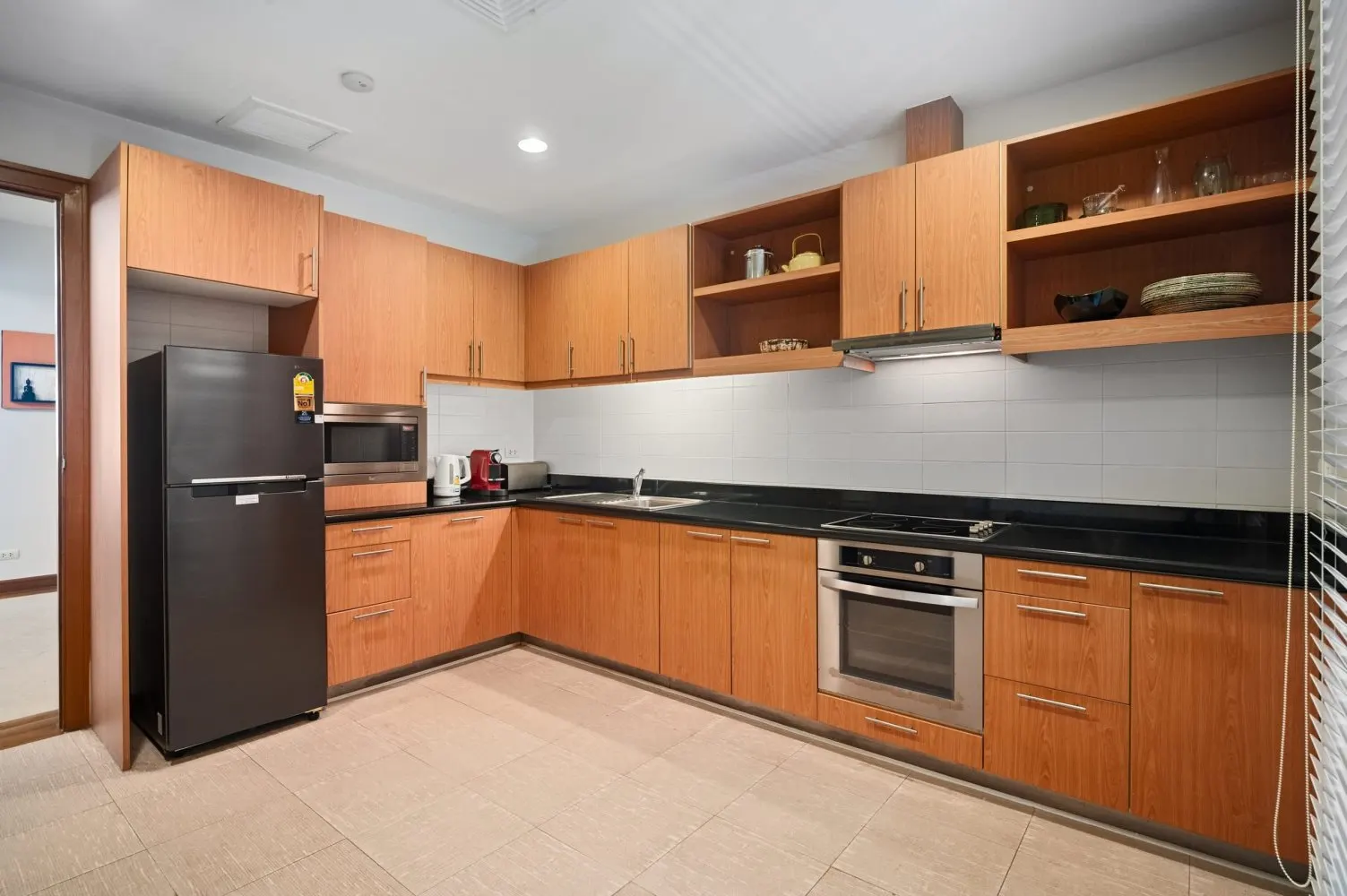 Property image - full photo 14