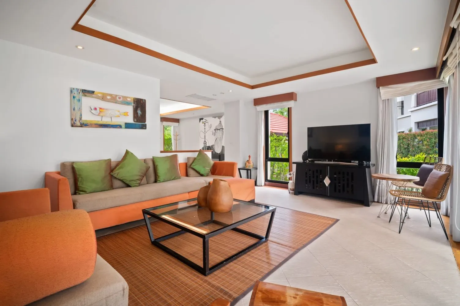 Property image - full photo 10