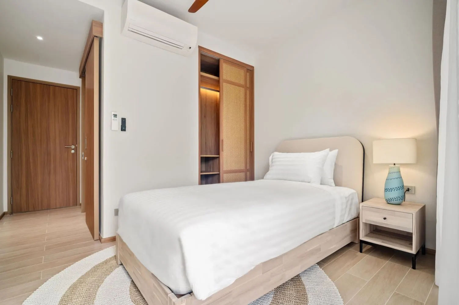 Property image - full photo 13