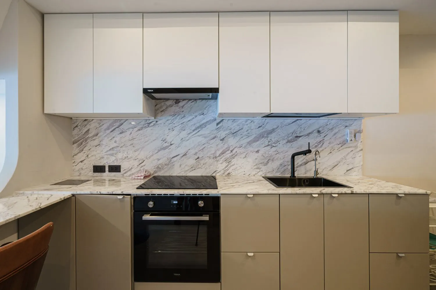 Property image - full photo 14