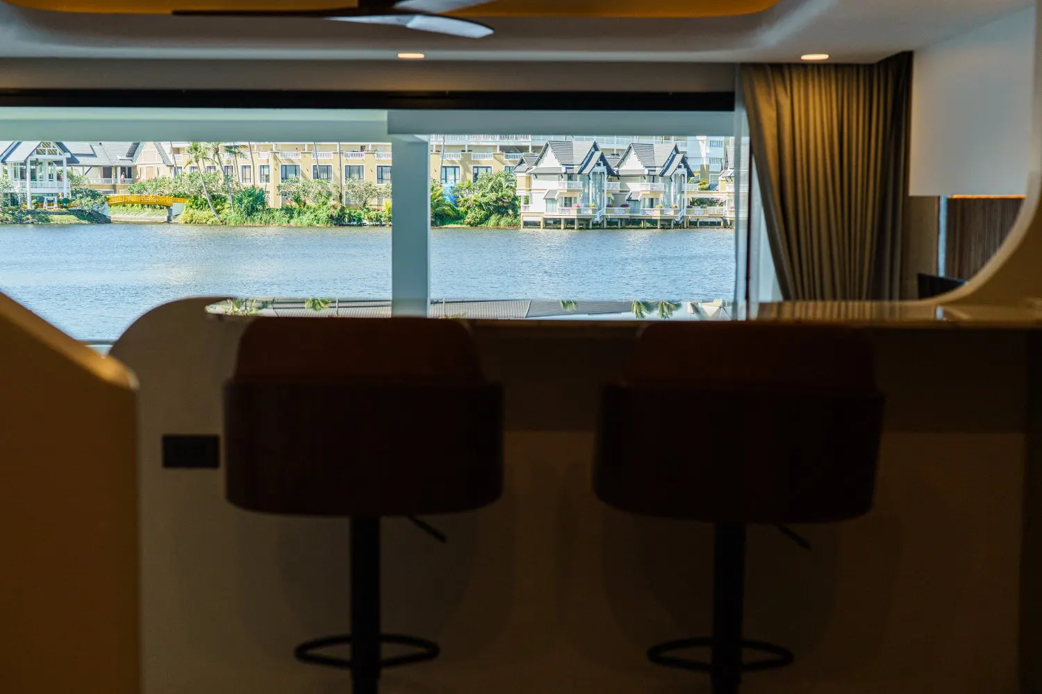 Property image - full photo 28
