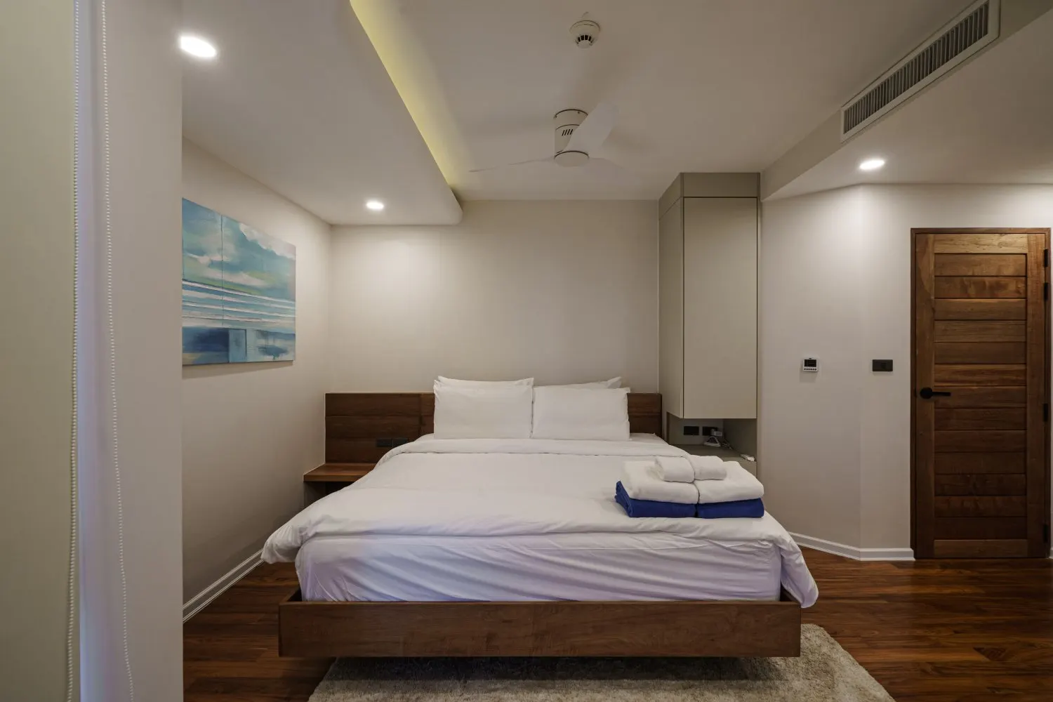 Property image - full photo 31