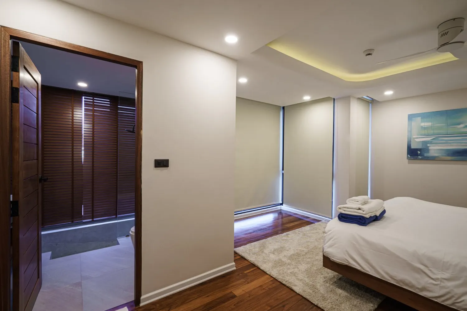 Property image - full photo 29