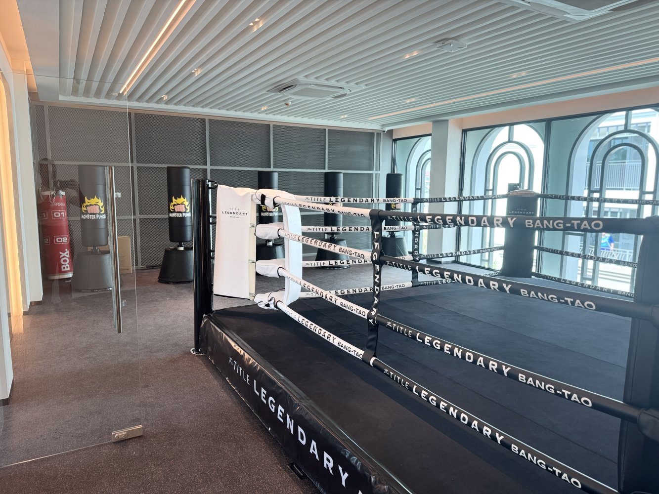 Property image - full photo 9
