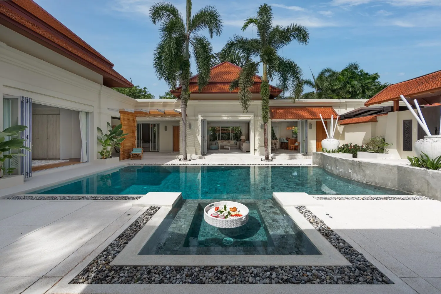 Property image - full photo 1
