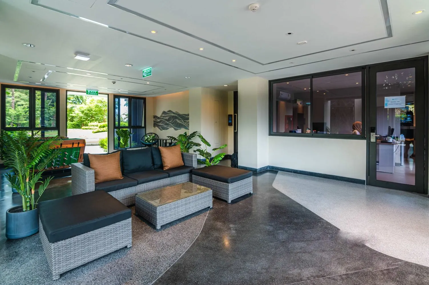 Property image - full photo 43