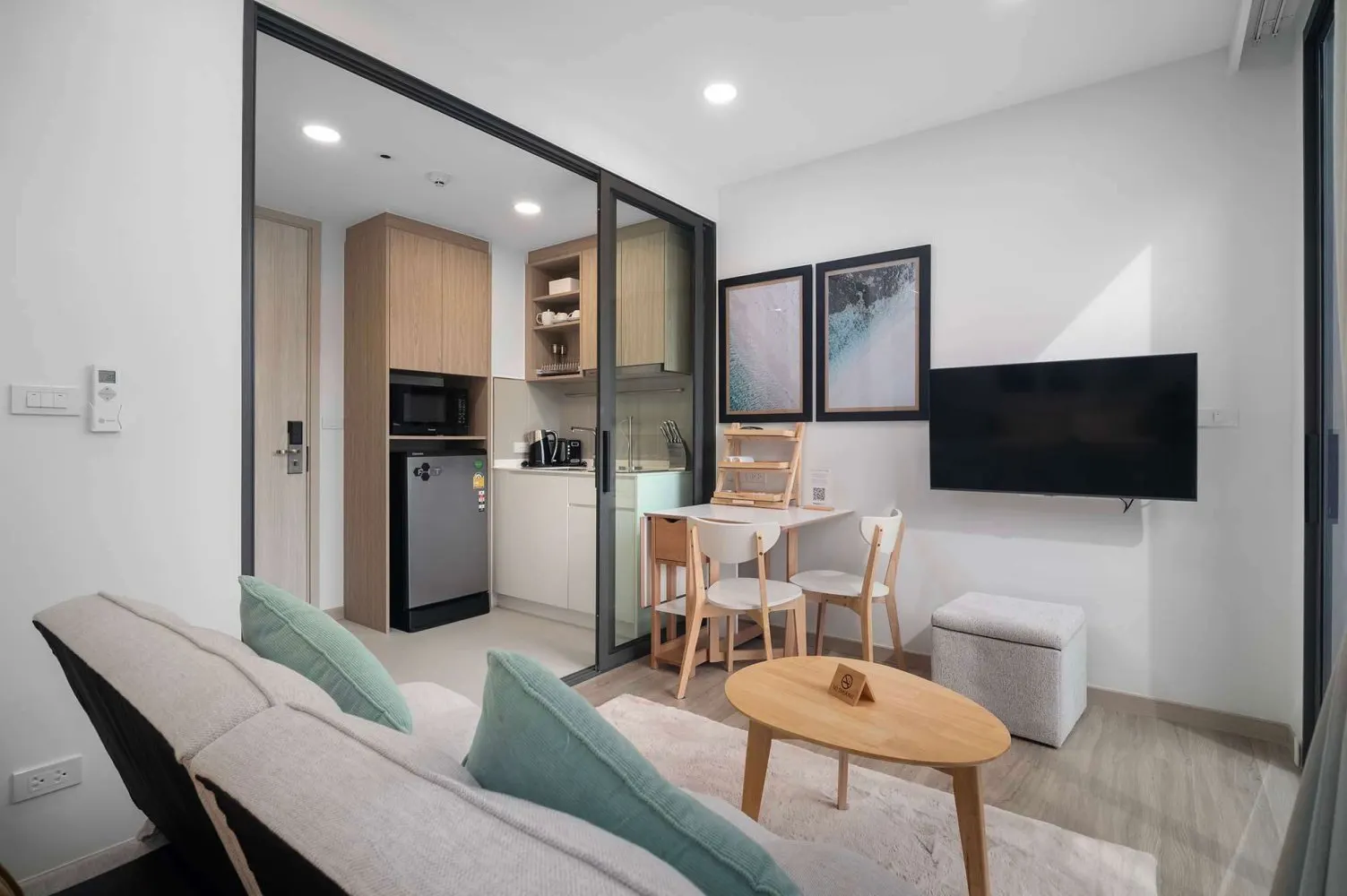 Property image - full photo 1
