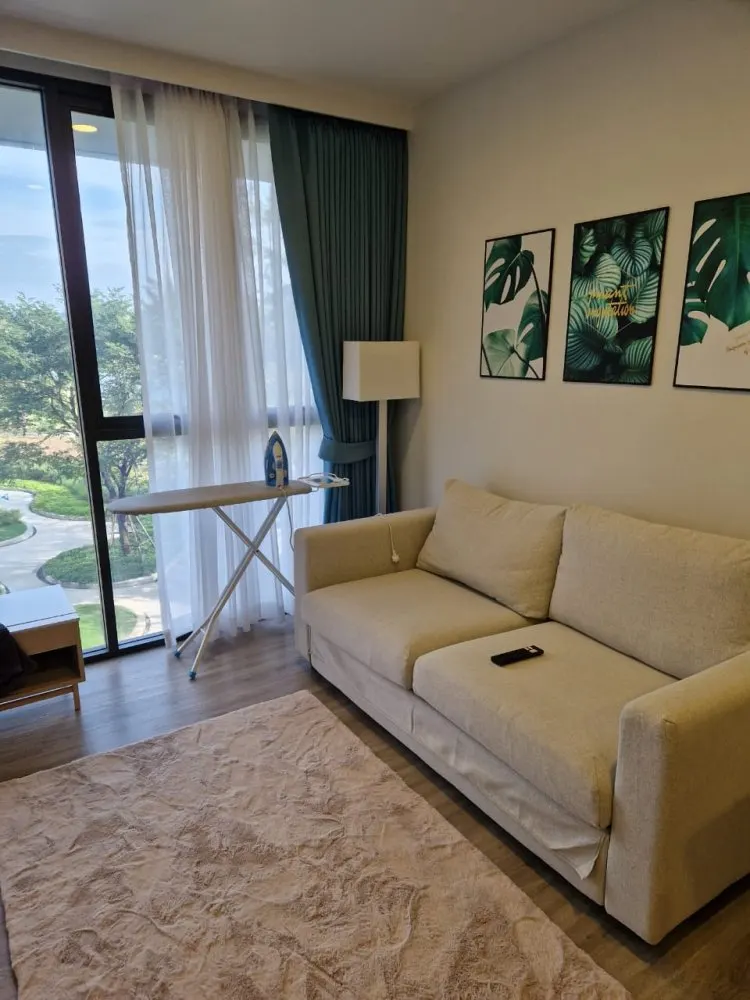 Property image - full photo 2