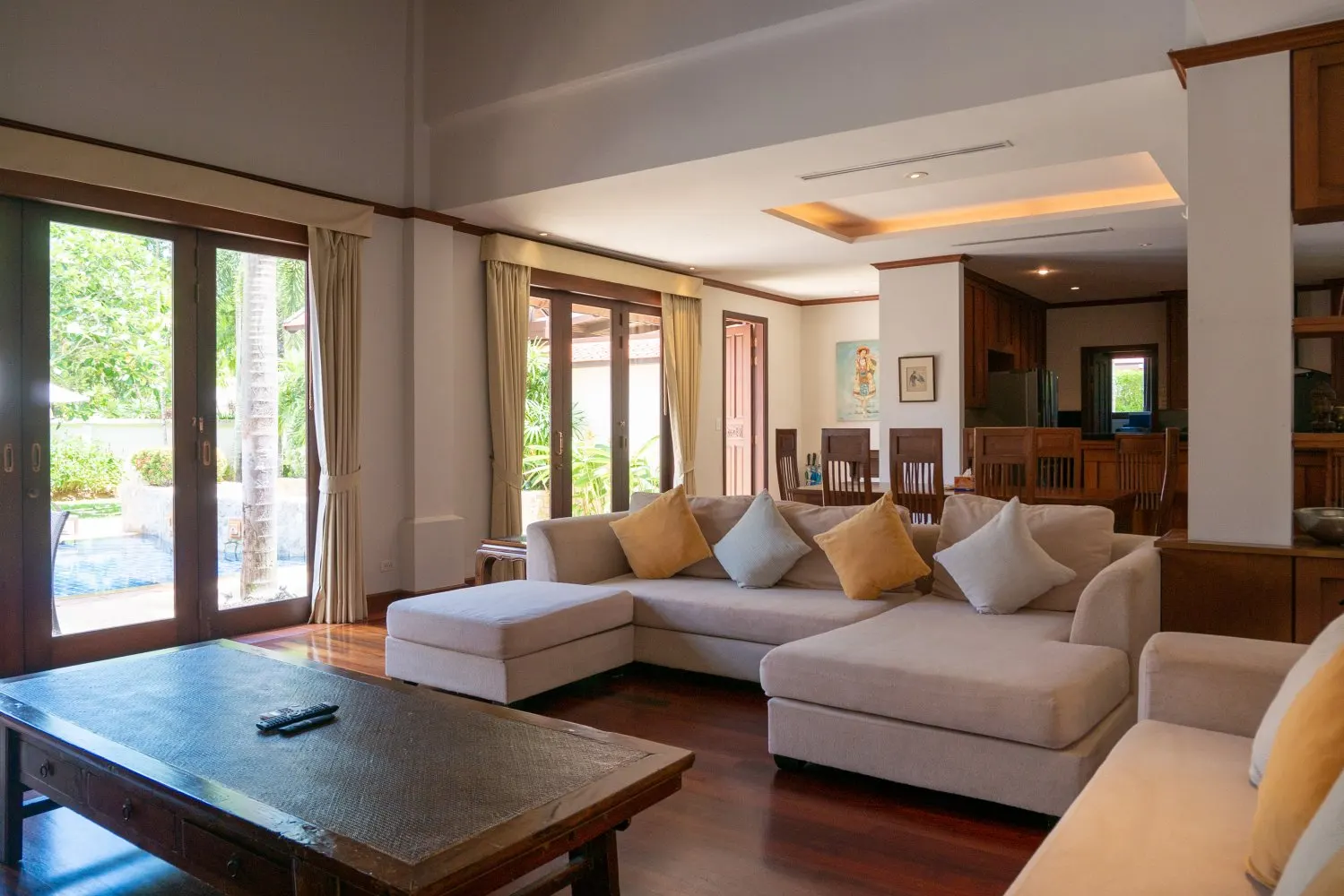 Property image - full photo 5