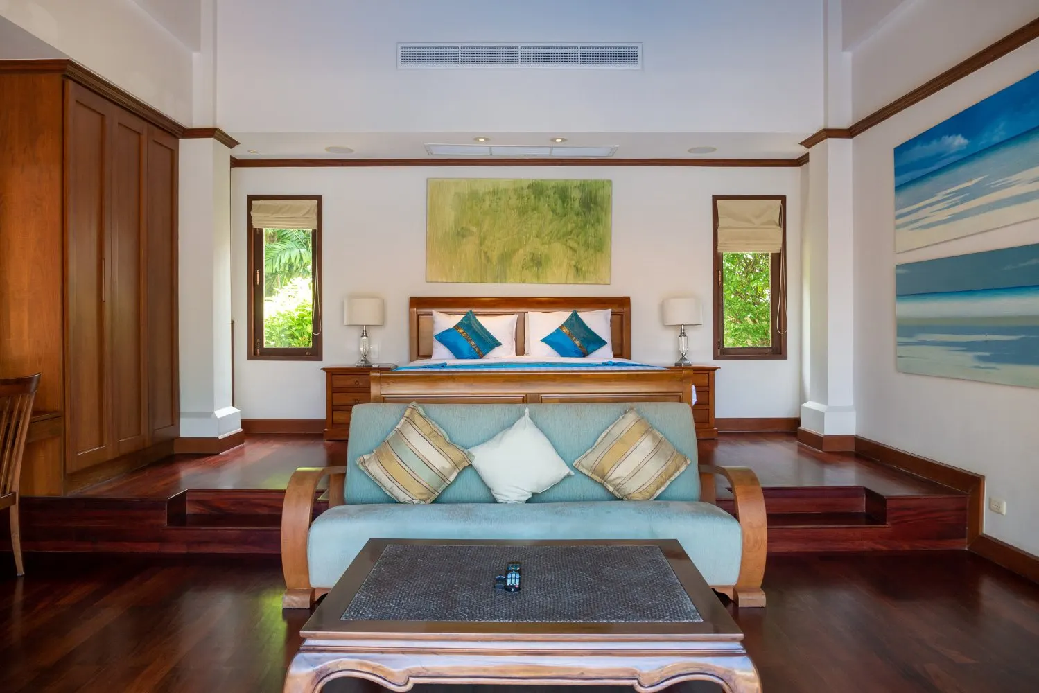 Property image - full photo 13