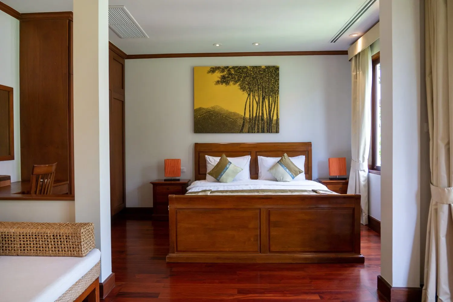 Property image - full photo 35