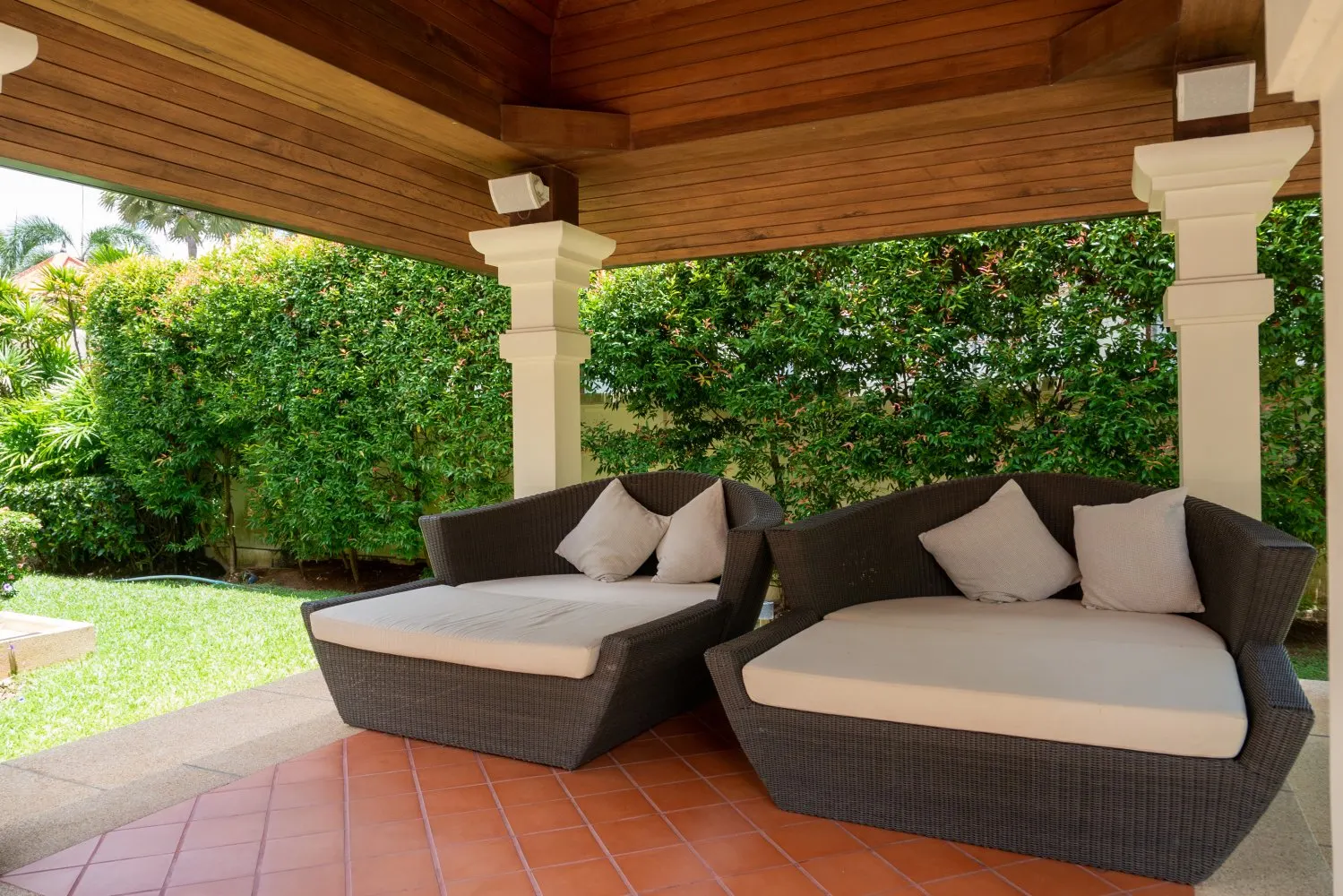 Property image - full photo 43