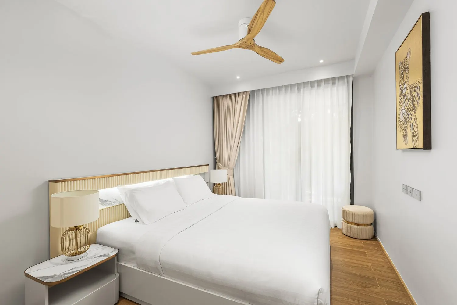 Property image - full photo 11