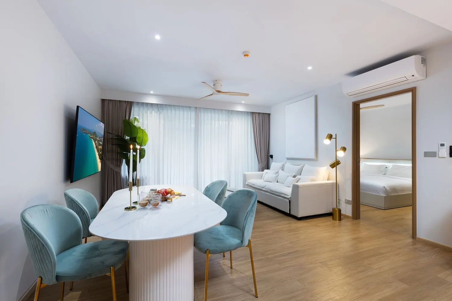 Property image - full photo 1