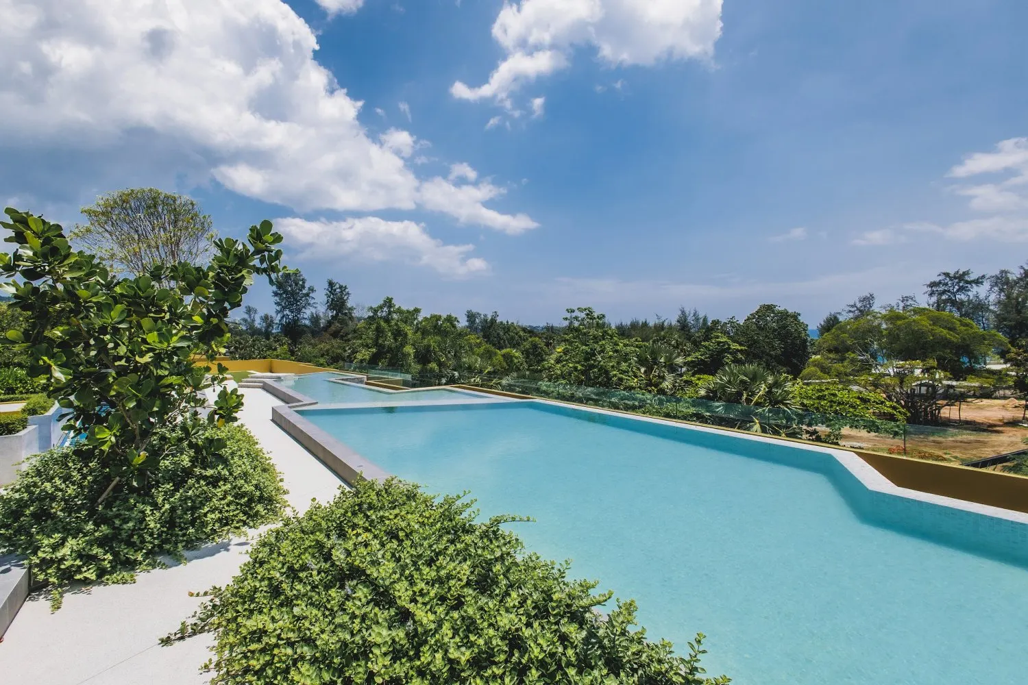 Property image - full photo 37