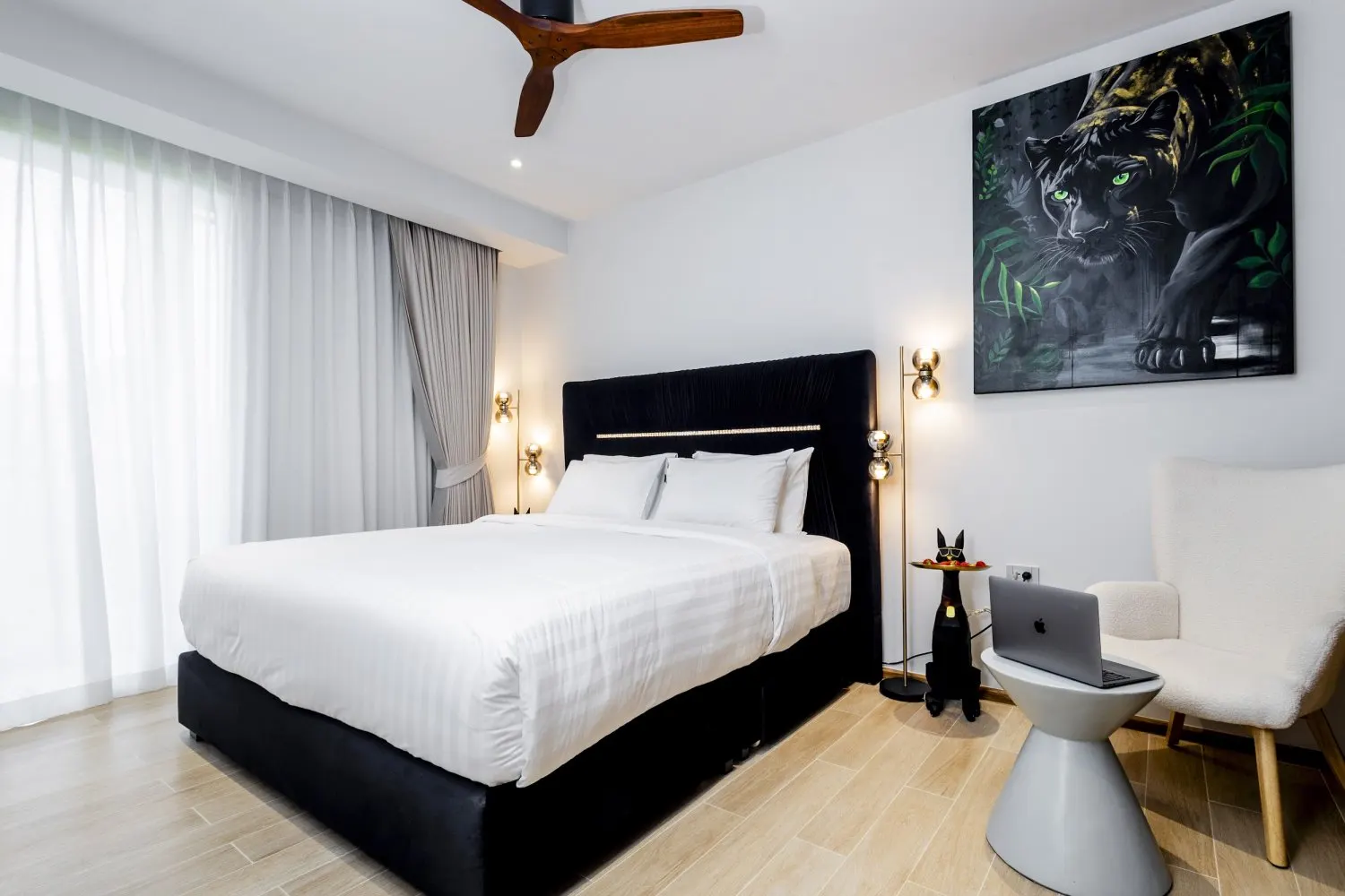 Property image - full photo 25