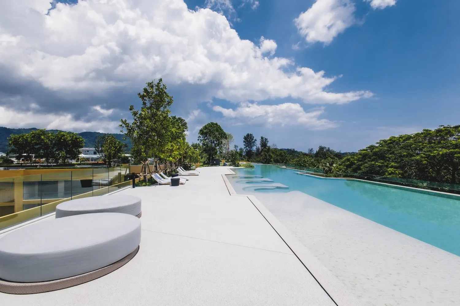 Property image - full photo 14