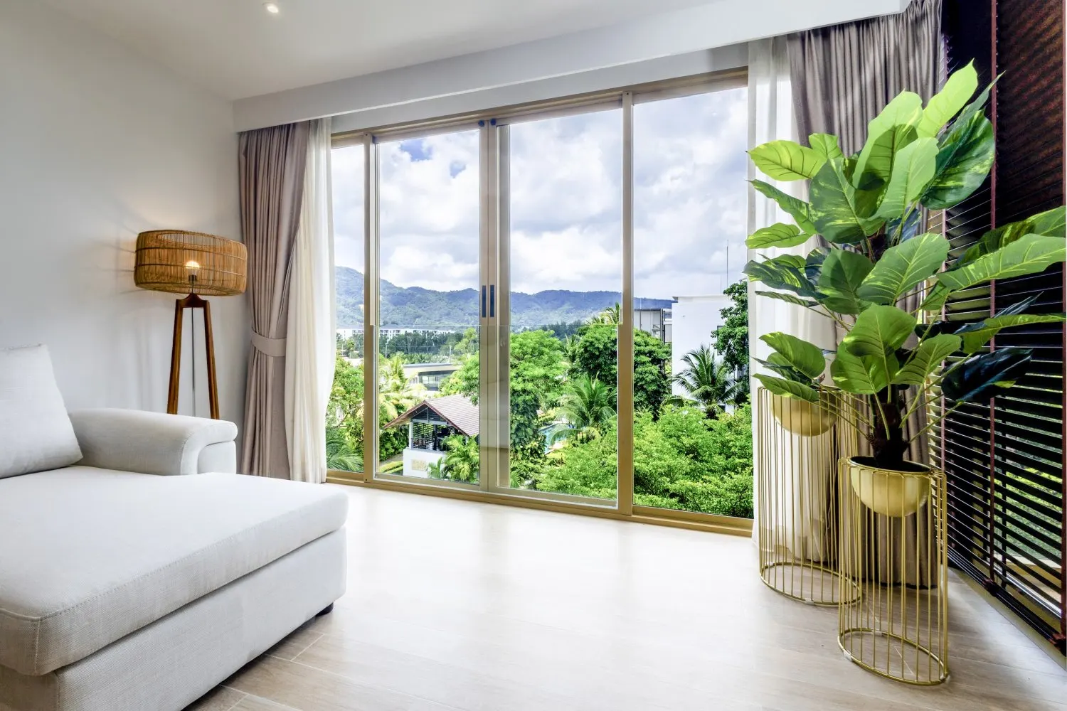 Property image - full photo 26