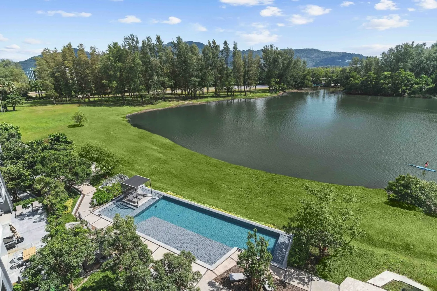 Property image - full photo 3