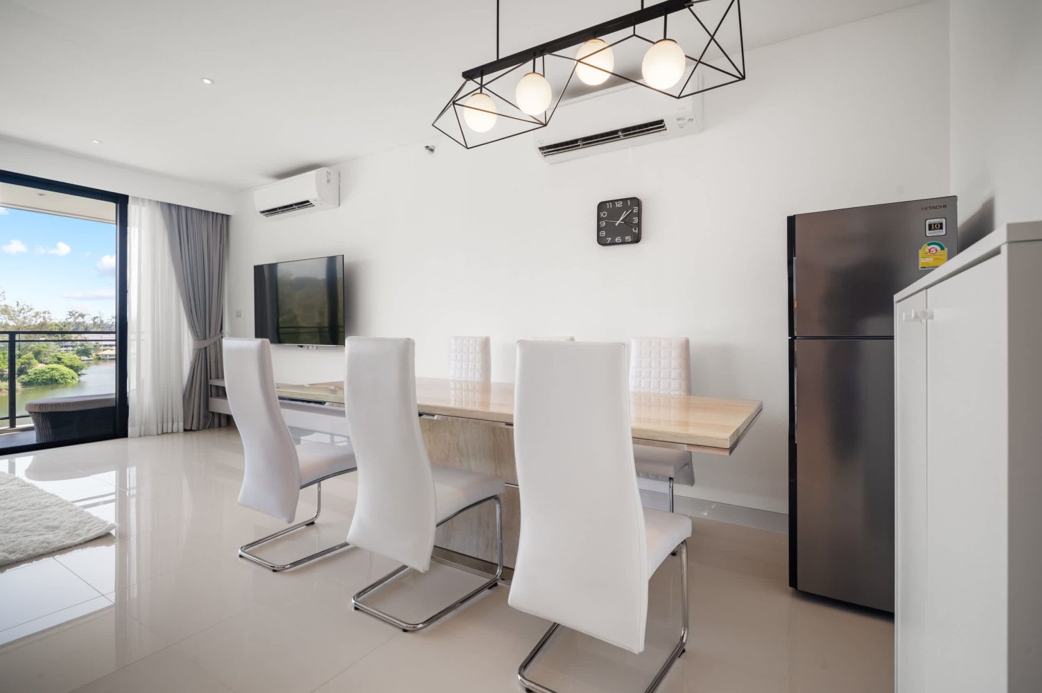 Property image - full photo 3