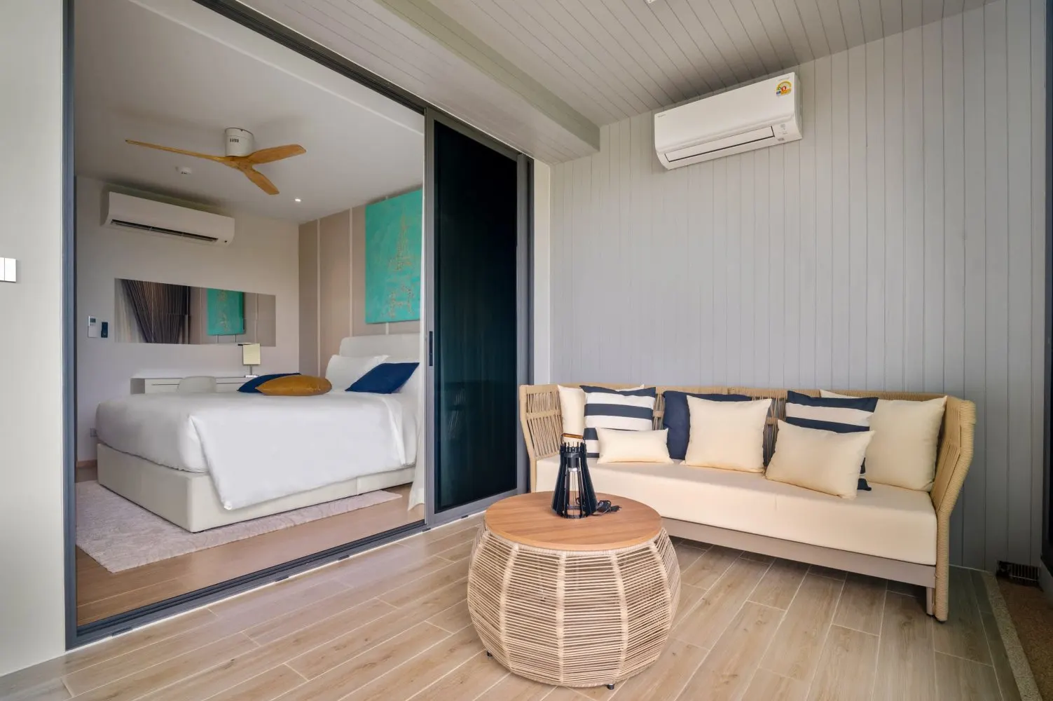 Property image - full photo 2