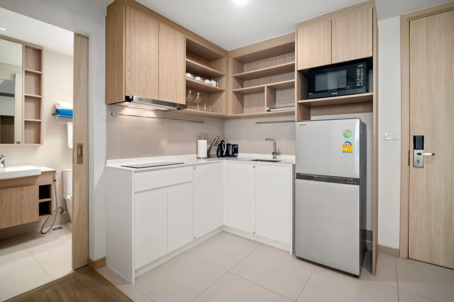 Property image - full photo 5