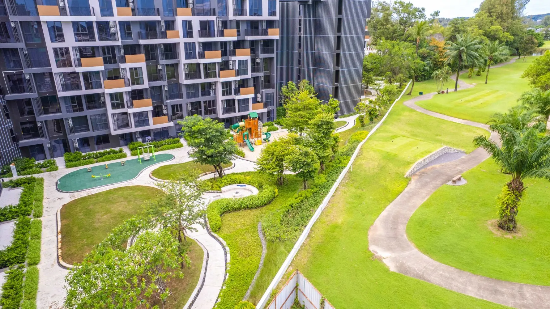 Property image - full photo 6