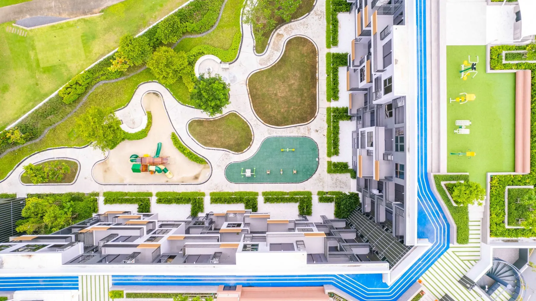 Property image - full photo 5