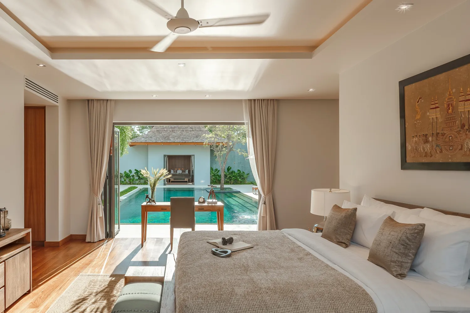Property image - full photo 10