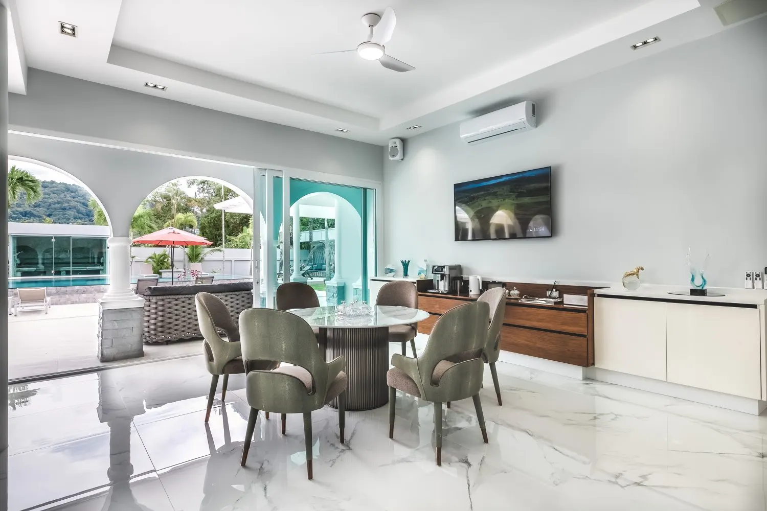 Property image - full photo 7