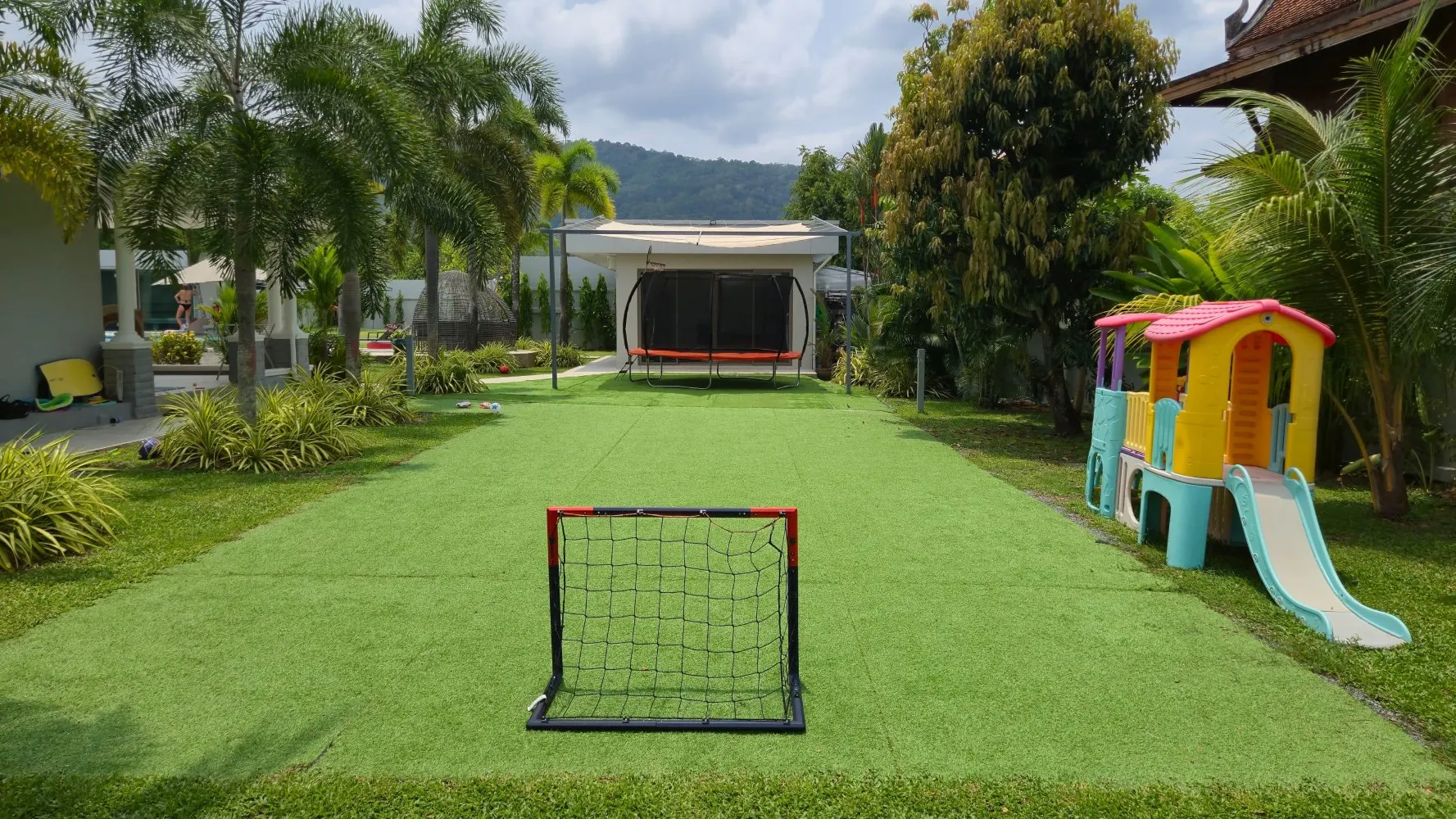 Property image - full photo 50