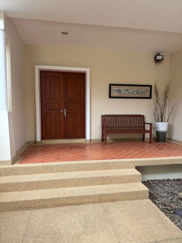 Property image - full photo 15