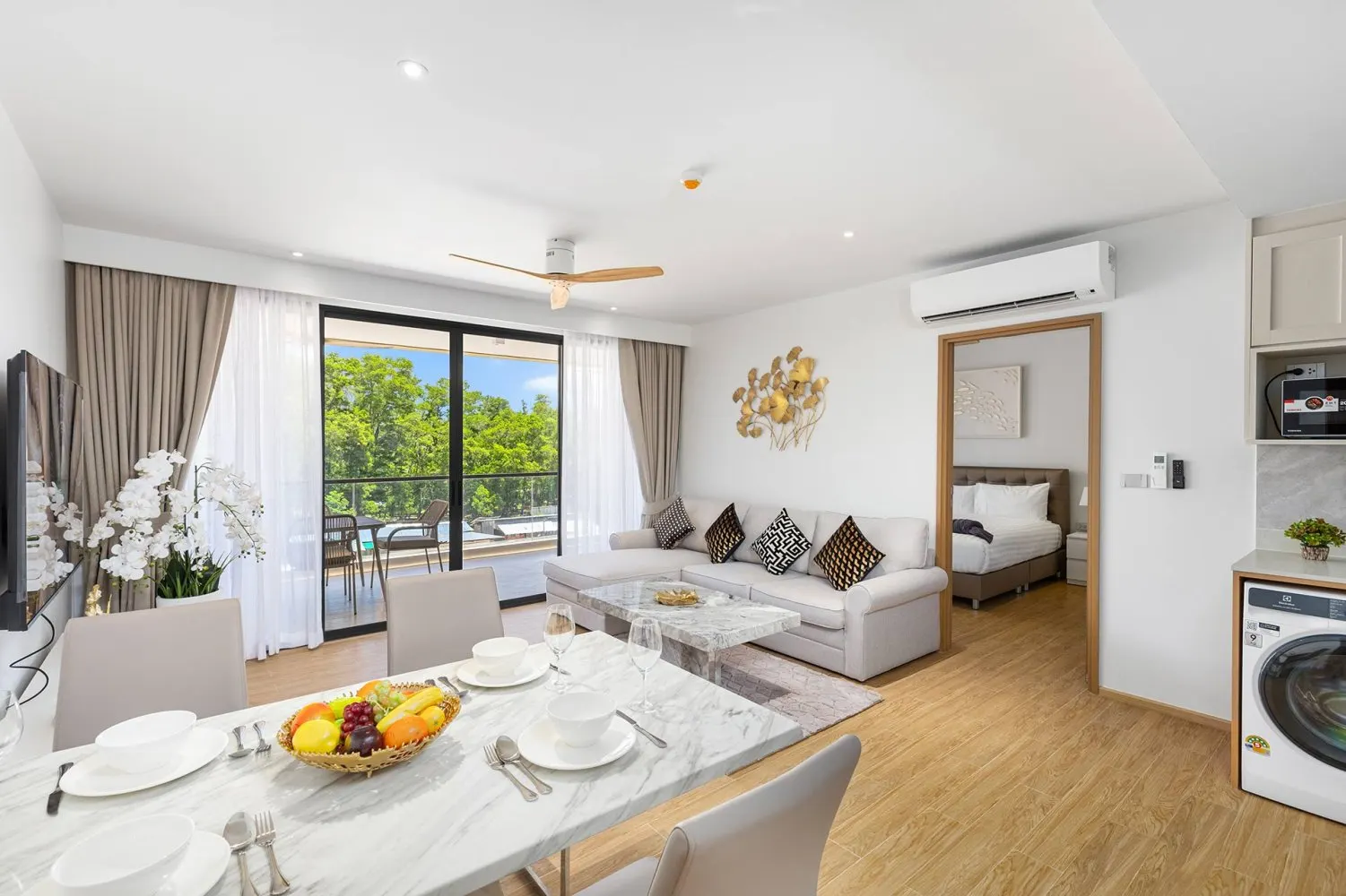Property image - full photo 17